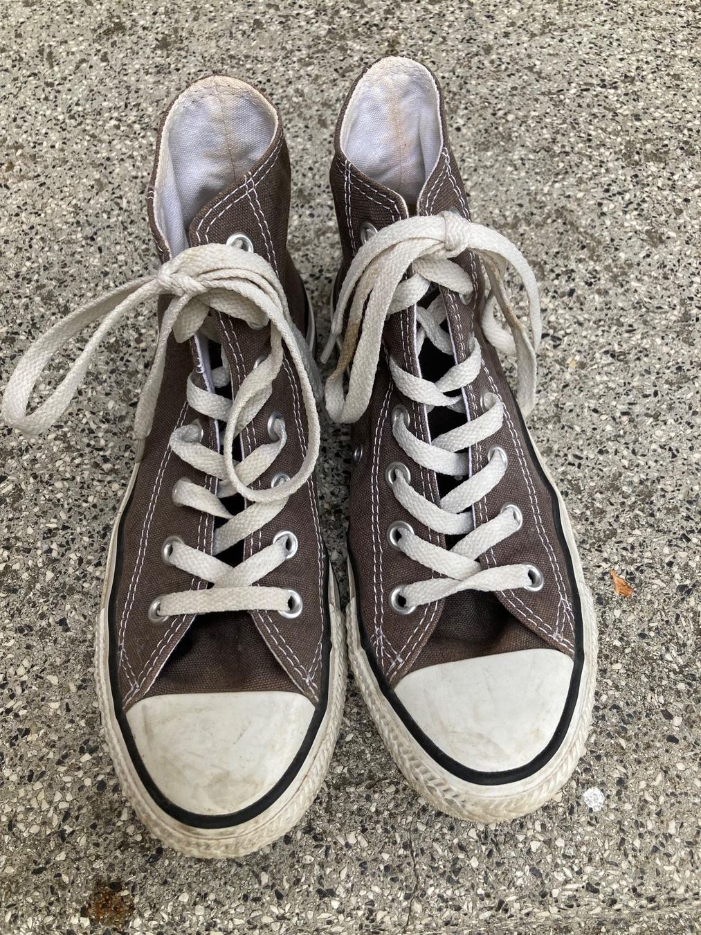 Herrenschuhe: Converse 36,5 – Gebraucht aus saillon von Cedre