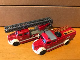 2x Mercedes LKW Feuerwehr
