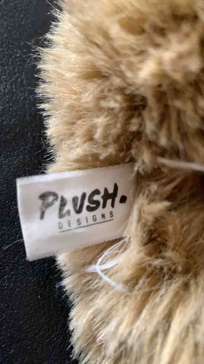 Spielzeuge: Plüschtier Teddybär von Plush Design – Gebraucht aus Spiegel b. Bern von Power 2