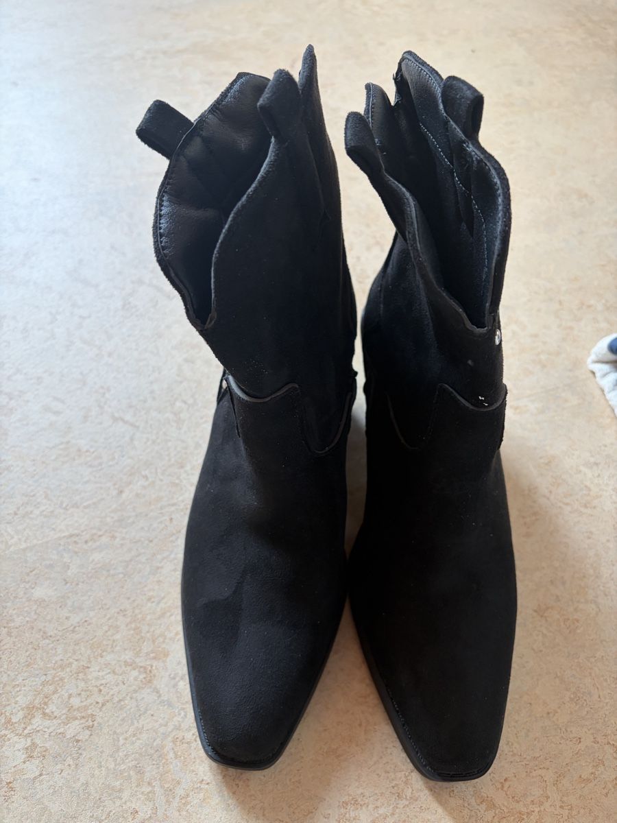 Scarpe da donna: Jolies bottines taille 37 – Nuovo e nell'imballaggio originale da Courcelon venduto da odi_9mjv 1