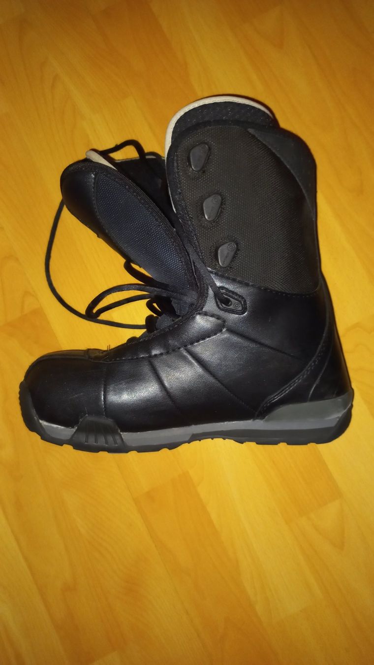 Scarpe da uomo: Snowboard Schuhe – Nuovo (secondo la descrizione) da Diepflingen venduto da ska 1