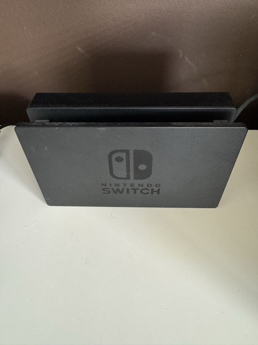 Nintendo Console: Nintendo Switch V1 hac-001 – Usato da Conthey venduto da northernlights 3
