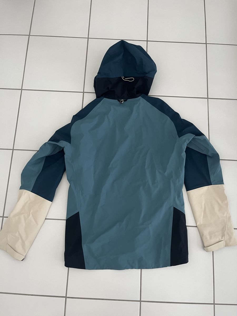 Peak Performance Giacche: Peak Prefomance Ski und Touren Jacke – Usato da Jona venduto da nic_s5k7 1