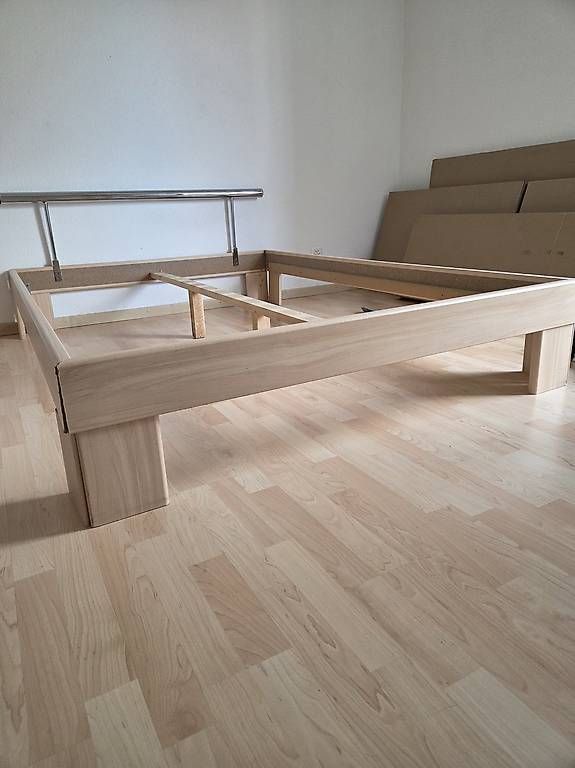 Letti: Lit avec sommier  – Usato da Montricher venduto da schopfy98 2