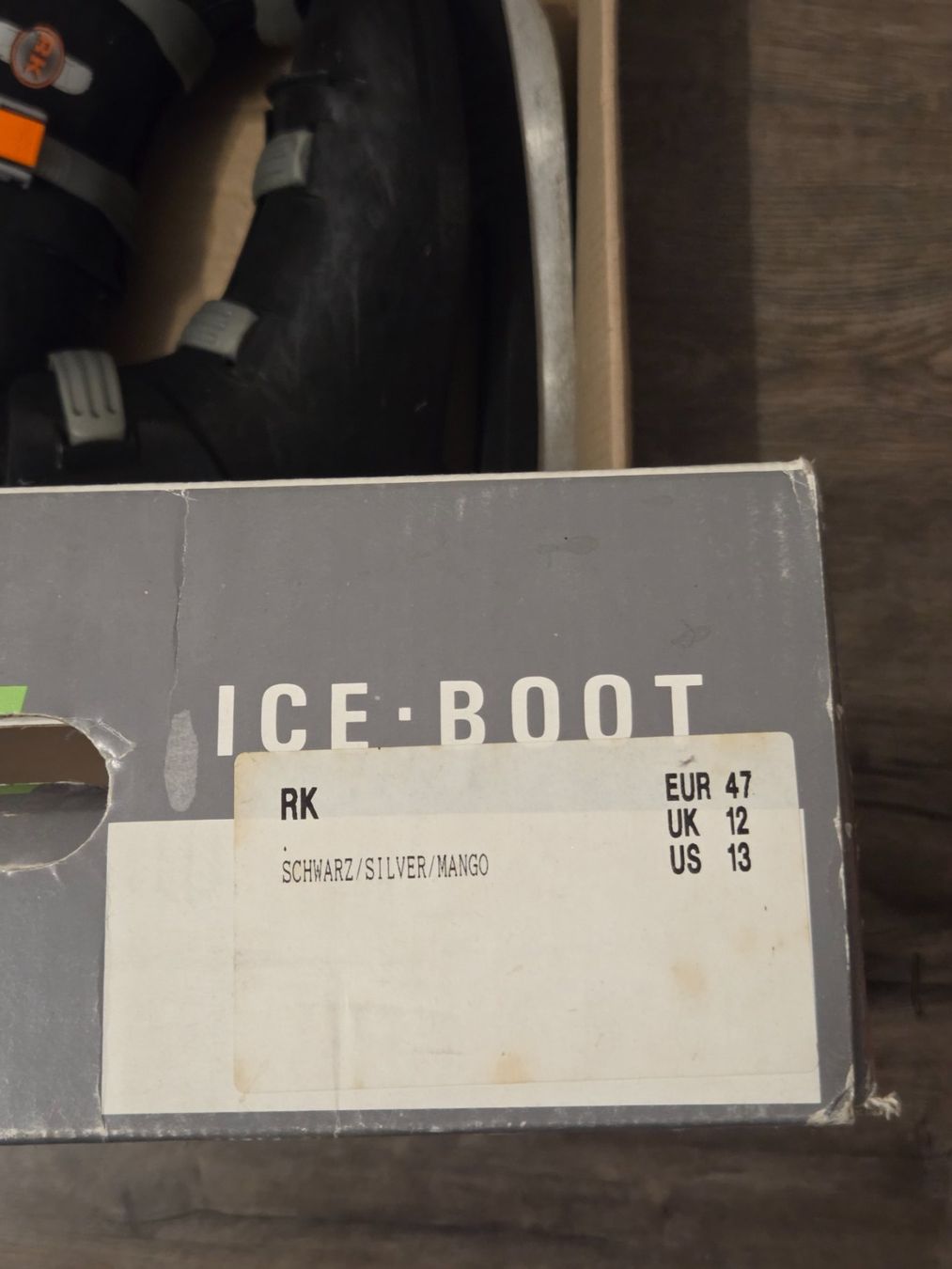 Pattini da ghiaccio: Roces Schlittschuhe Gr.47 – Usato da Uznach venduto da Laeuffer 1