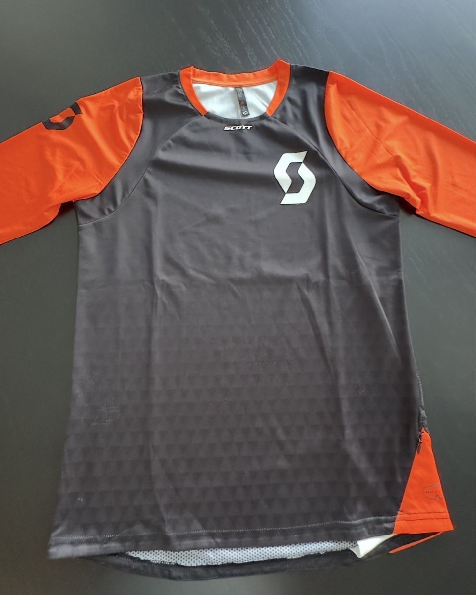 Scott Leibchen & Hosen: SCOTT Trail Vertic - noir/orange exotique - M – Gebraucht aus Lengnau BE von Dali. 1