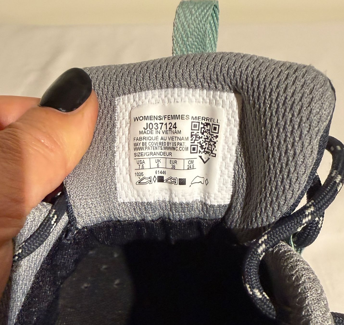 Merrell Damenschuhe: Trekkingschuhe Merrell Gore-Tex blau Grösse 38 – Gebraucht aus Basel von karpfen17 2