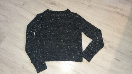 Schwarzer Pullover top Zustand getragen bei M bis xl