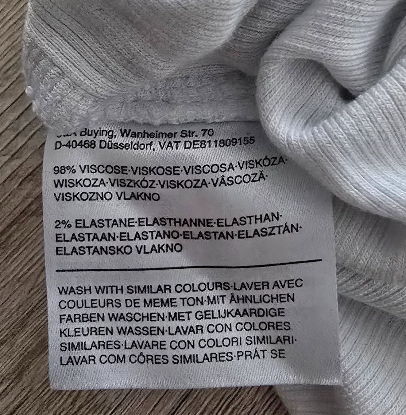T-shirts: Geripptes basic Langarmshirt – D'occasion à Zürich par Sustainability 2