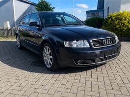 Audi A4 Avant 3.0 V6 quattro | Vollausstattung | Sitzheizung