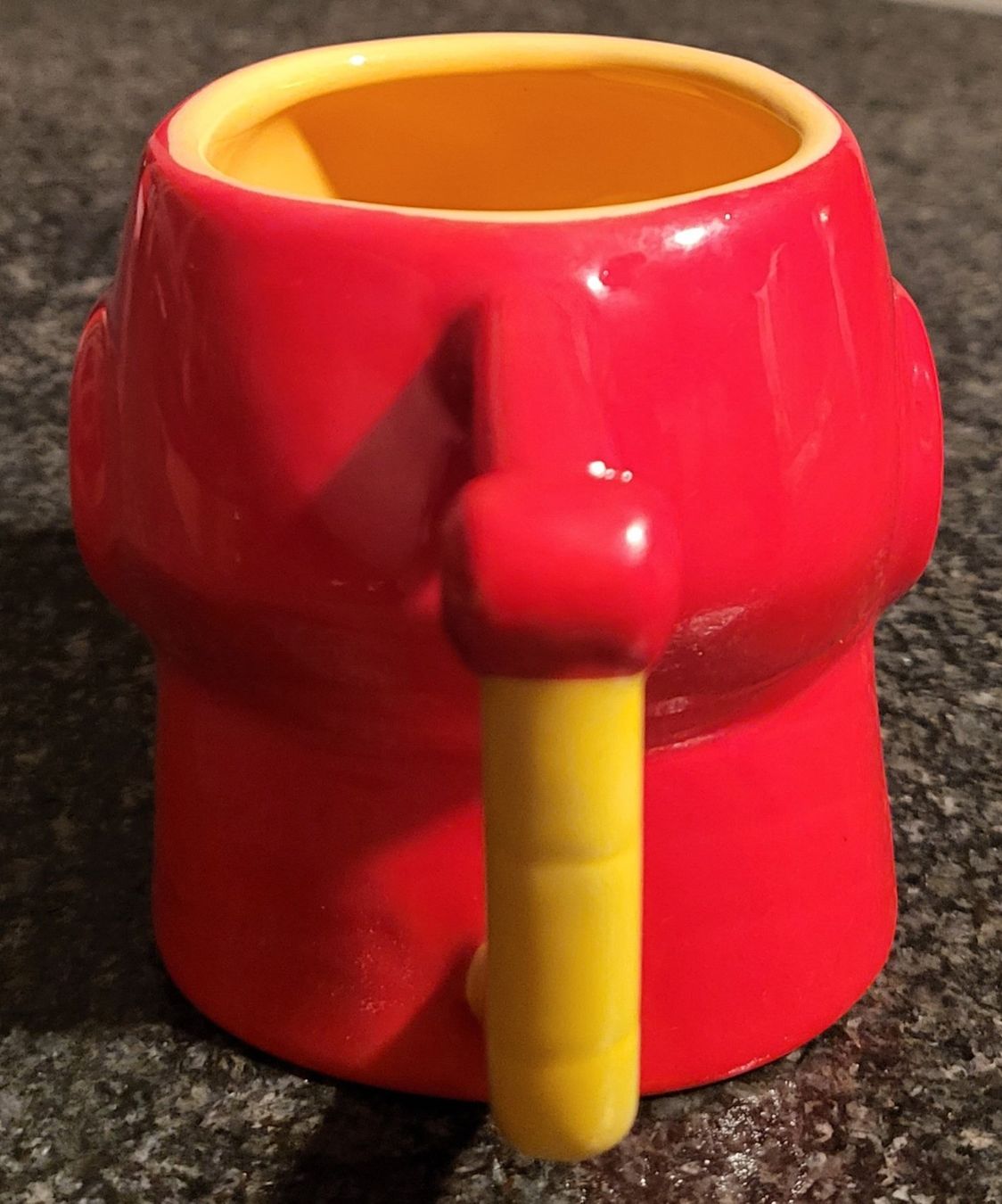 Disney Tazze: Mug 3D Disney Store  Iron Man – Usato da Montet (Glâne) venduto da KOADA 3