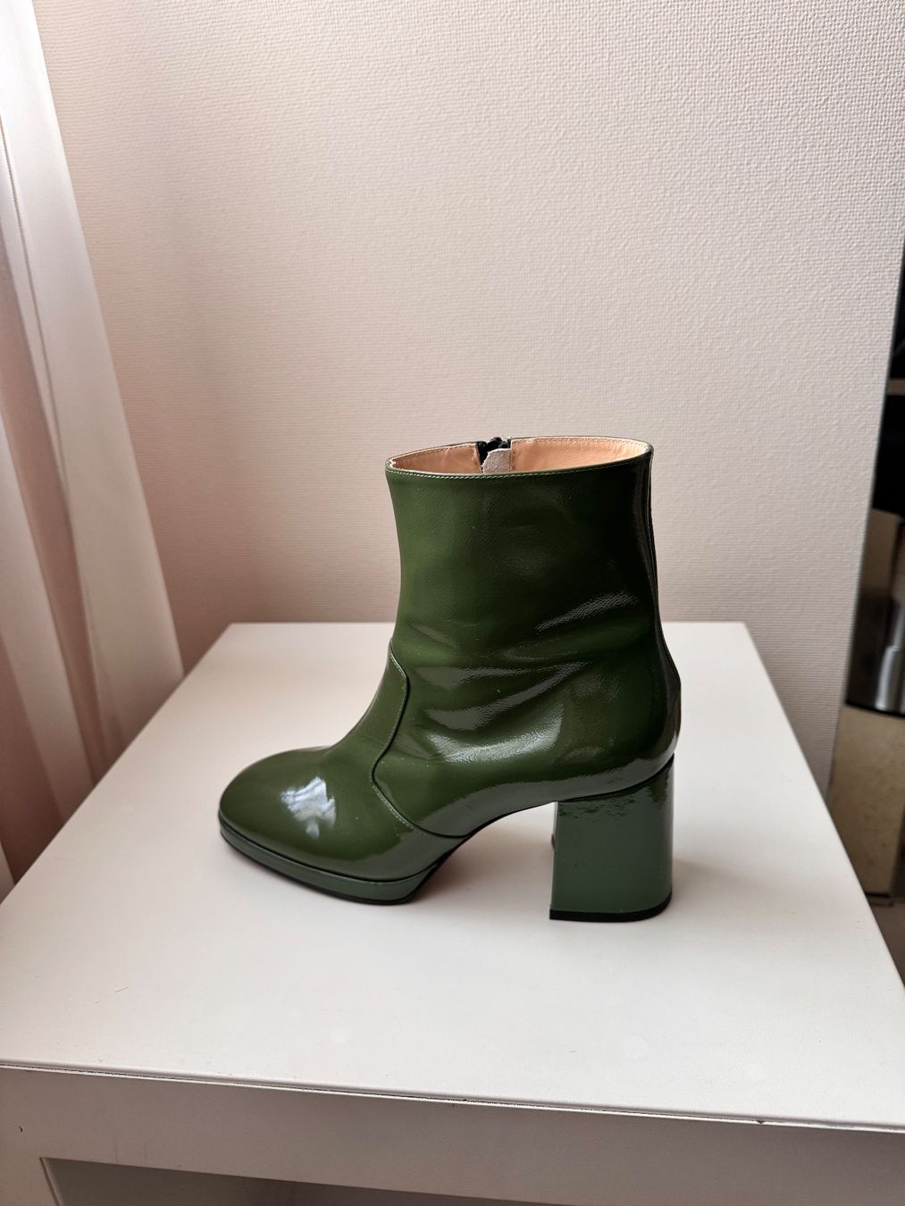 Damenschuhe: Moderne Stiefeletten – Neu (gemäss Beschreibung) aus Uerkheim von erdf 1