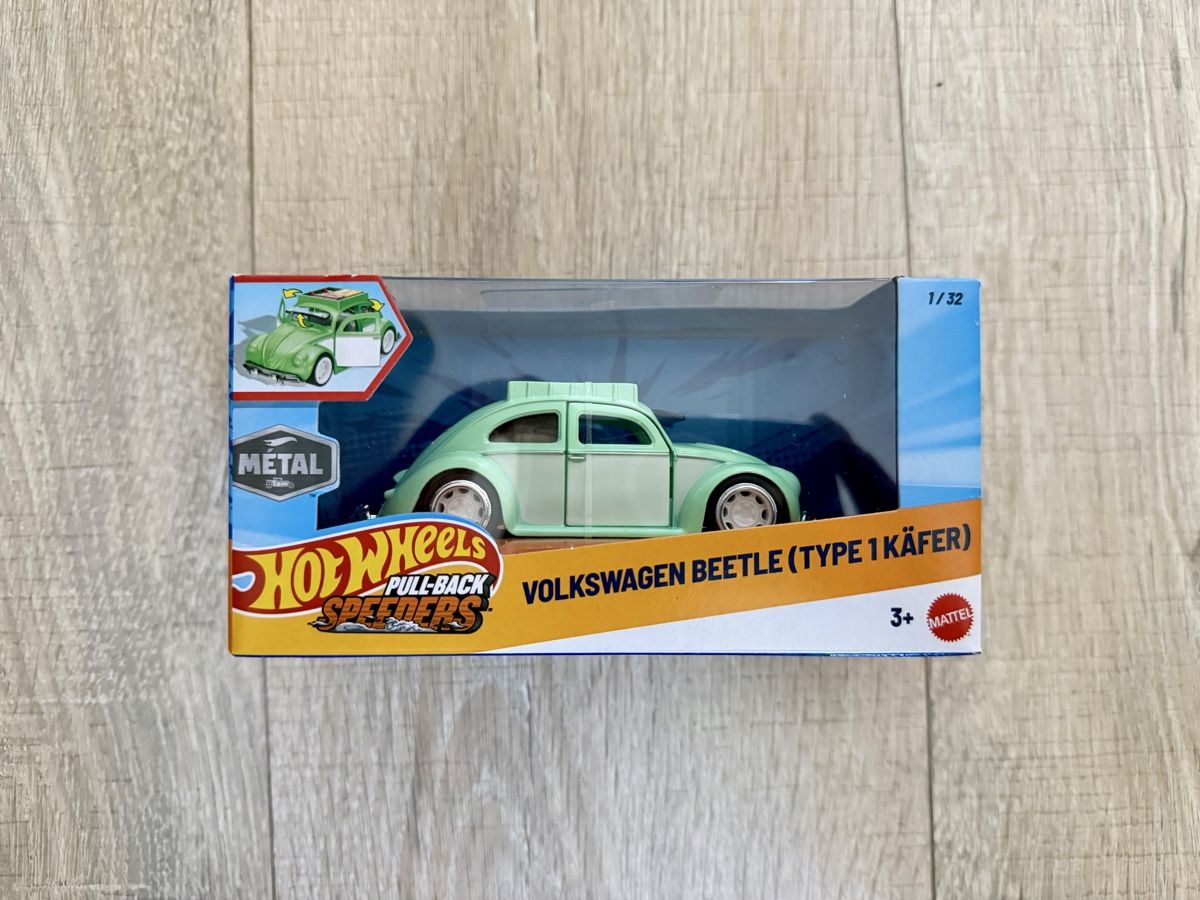 Hot Wheels Modellini d'auto: Hot Wheels Speeders Pull Back VW Beetle (Type 1 Käfer)  – Nuovo e nell'imballaggio originale da Oberembrach venduto da theZaz