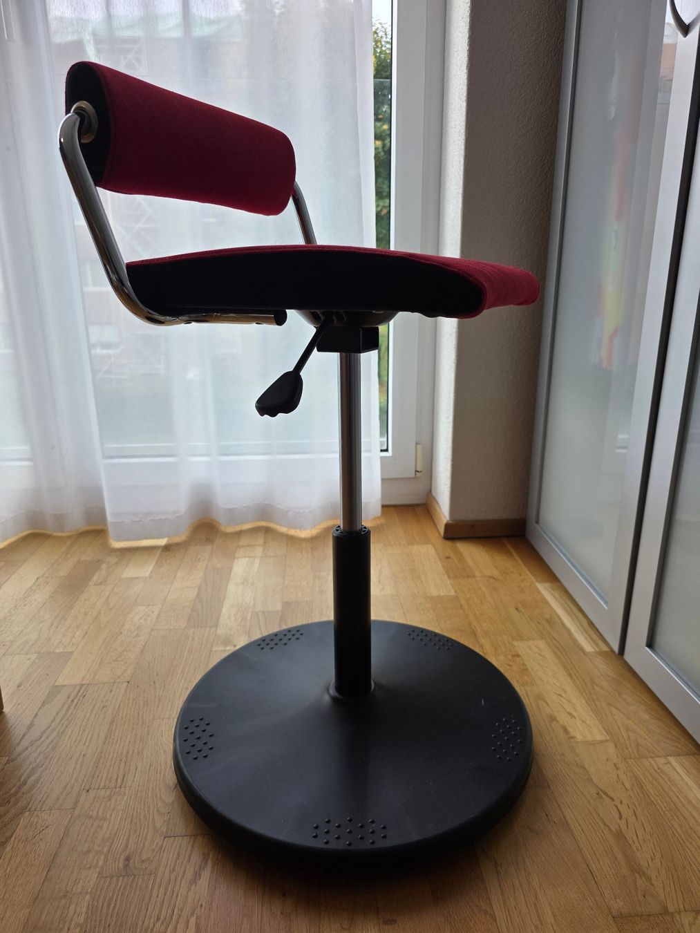 Sgabelli: Bimos Sweemo Stehhilfe Hocker / Stuhl – Usato da Zürich venduto da sim_gl5n 1