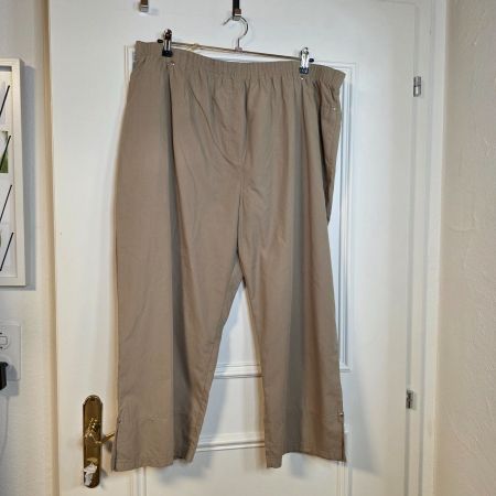 Kingfield Damen Sommerhose Gr. 50 Beige Sand 7/8