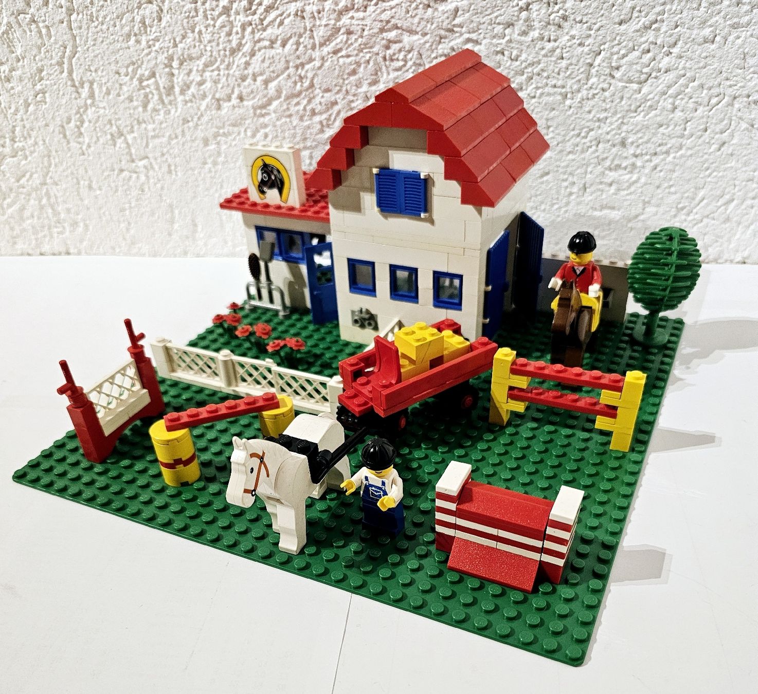 Lego Kit di costruzioni: LEGO LEGOLAND 6379 GROSSER REITERHOF – Usato da Turbenthal venduto da Ddanuh 5