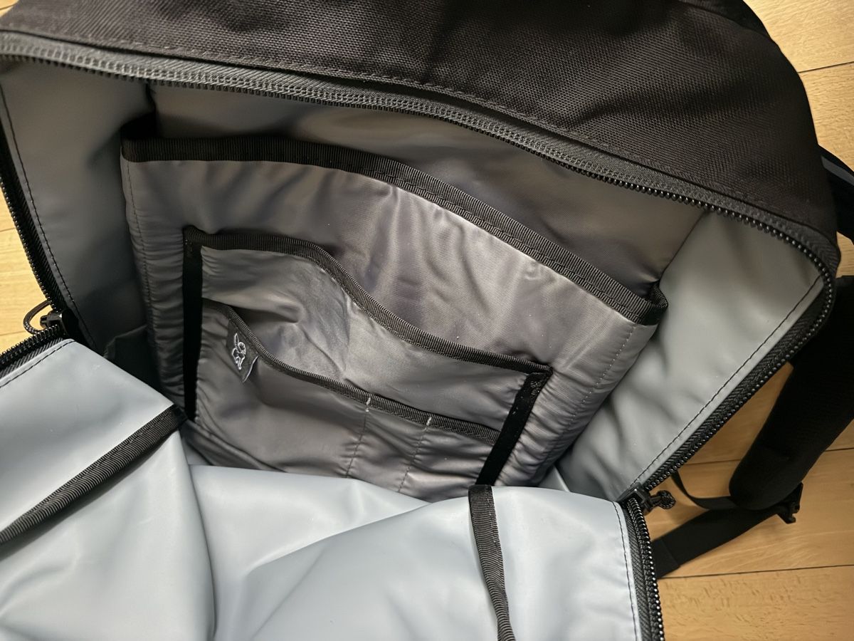 Chrome Rucksäcke: Chrome Rucksack all black – Gebraucht aus Basel von schaeryo 2