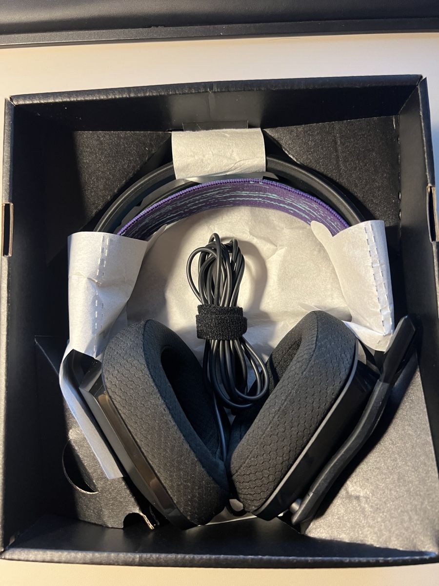 Logitech Cuffie: Logitech G335 Gaming Headset neuwertig – Nuovo (secondo la descrizione) da Sigriswil venduto da Lujana04 2