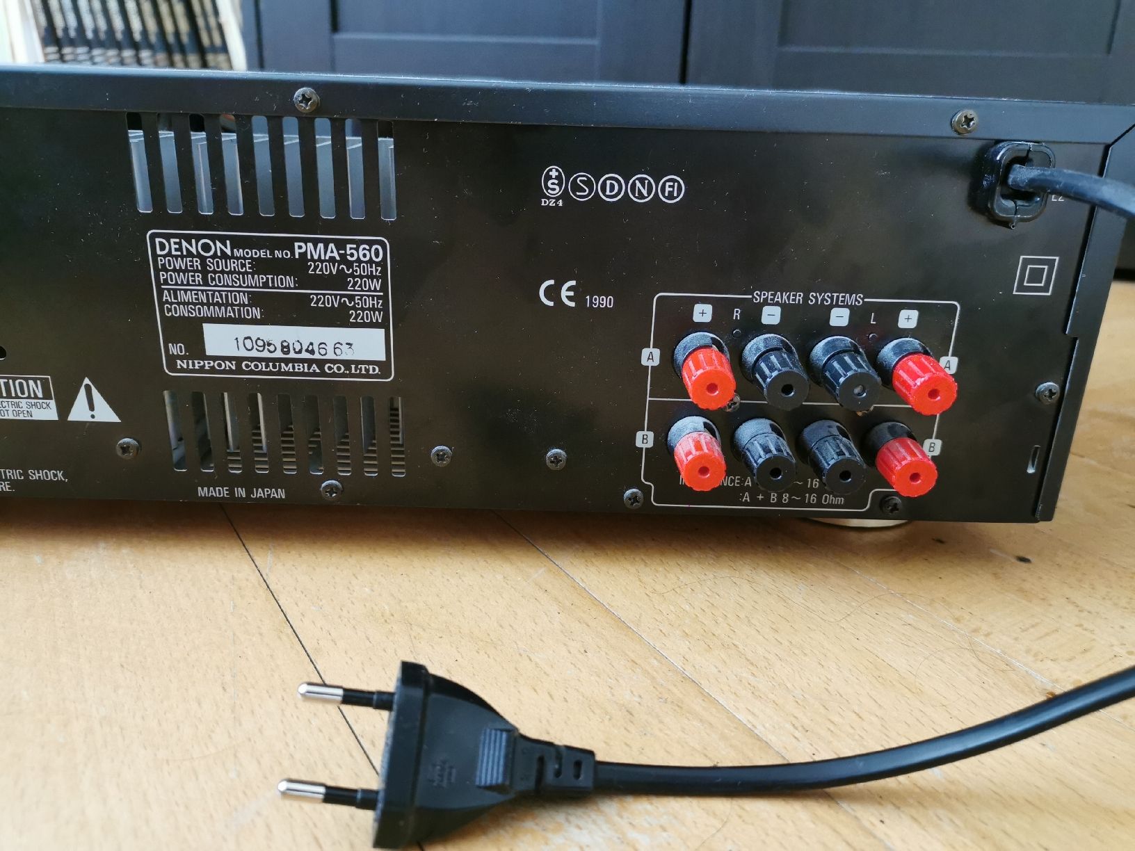 Denon Amplificateurs: DENON PMA-560 Verstärker Stereo Class-A – Défectueux à St. Gallen par Sirupp 4