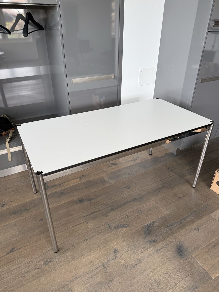 Schreibtische: Bürotisch – Gebraucht aus Immensee von Finoli.ch 3