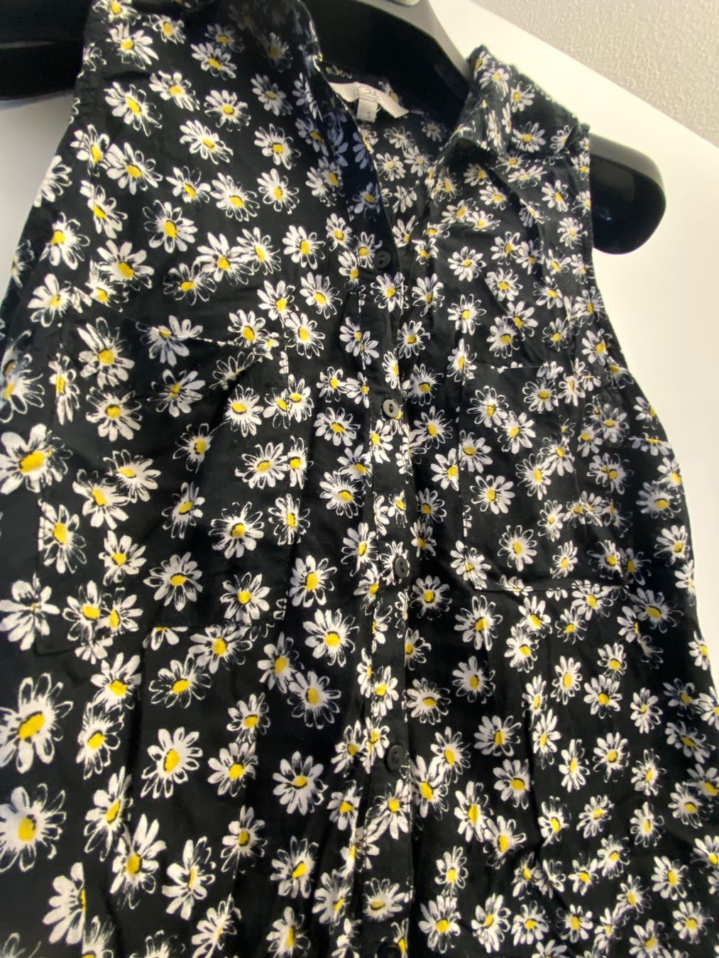 Camicette: Ärmellose Bluse  Top – Usato da Herrenschwanden venduto da Cate67 1