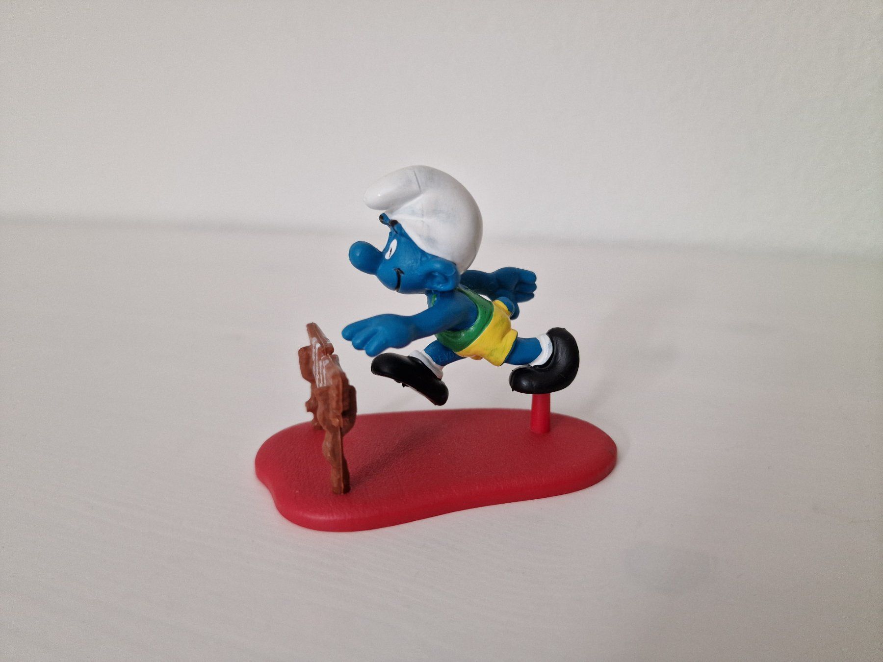 Schleich Statuette: Schleich 40511 Hürdenläufe Schlumpfiade – Usato da Root venduto da Tanja.st