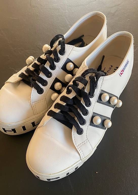 Scarpe da donna: Turnschuhe, Philosophy x Superga – Usato da Adligenswil venduto da Gondra