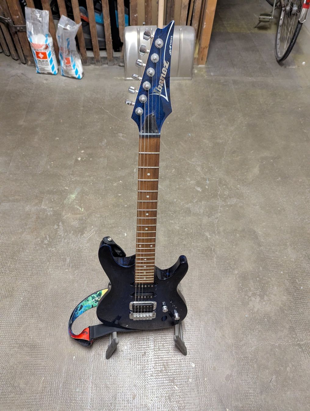 Ibanez Musikinstrumente: E-Gitarre Ibanez SA08LTD2 – Gebraucht aus Basel von wollamhsram