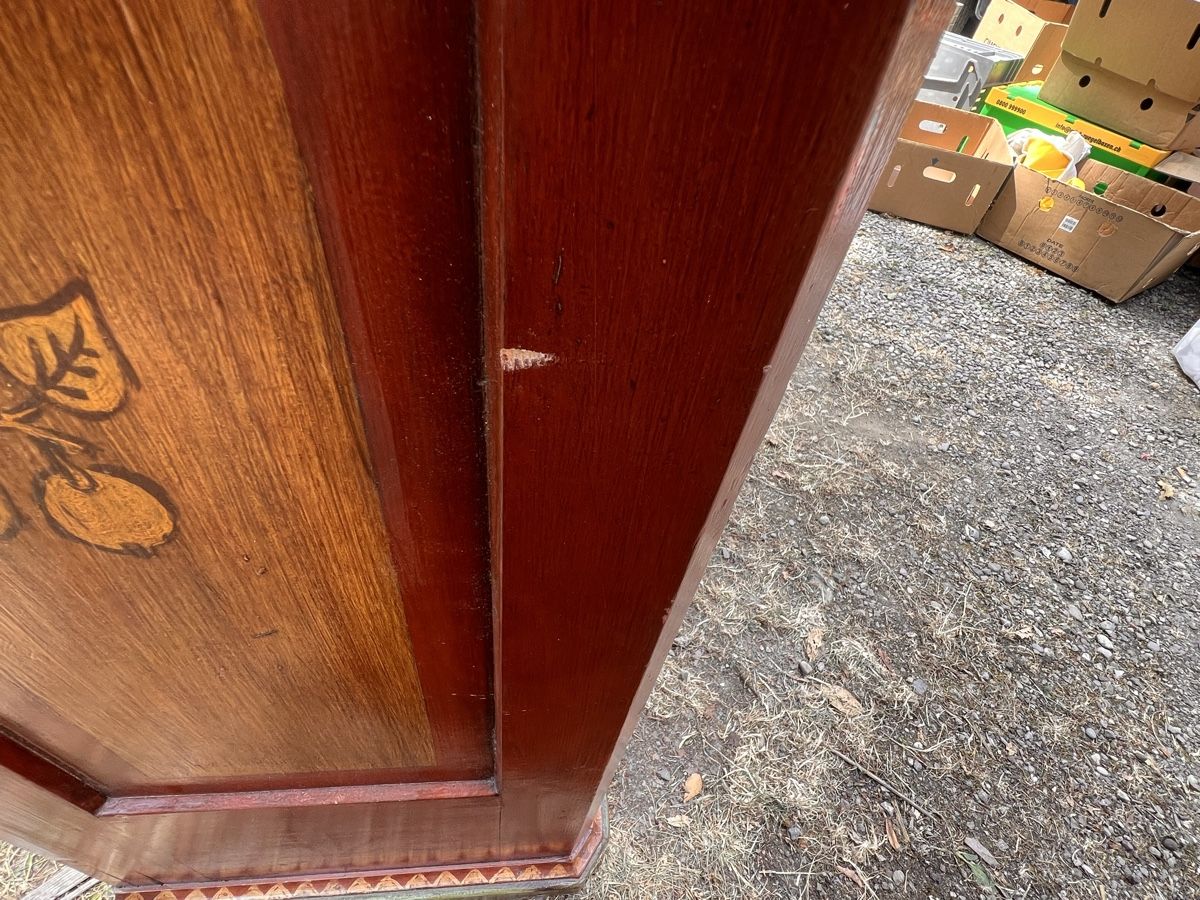 Armadi: Antiker Schrank , 2 Teile (310) – Usato da Glattfelden venduto da maa_qcj8 8