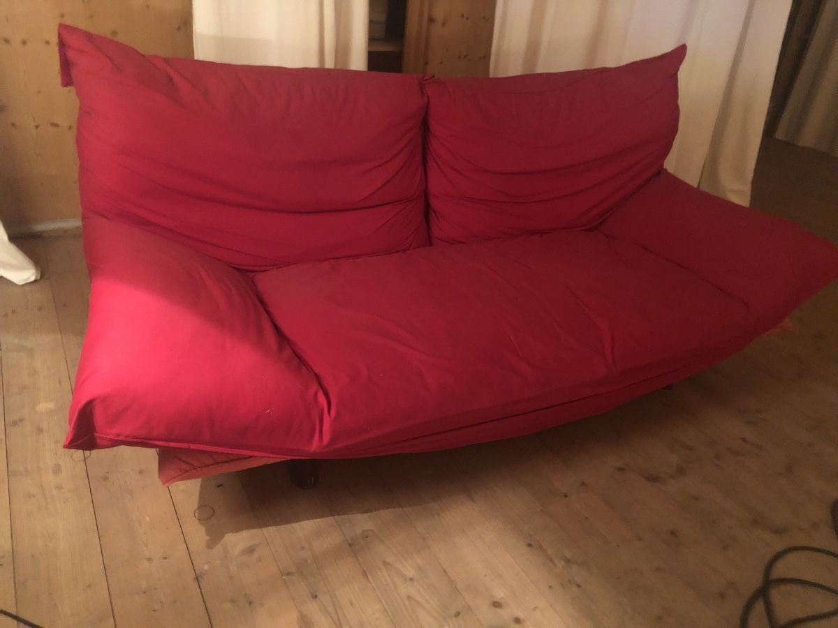 Sofas: Kanapee neu bezogen rot – Gebraucht aus Scherzingen von CADORO6