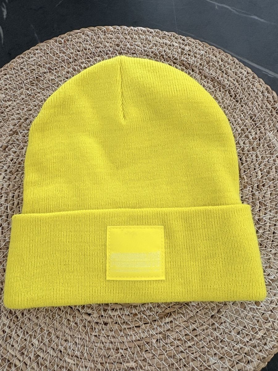 H&M Copricapi, berretti & cappellini: Cappello giallo con toppa, nuovo – Usato da Caslano venduto da ali_rf6g