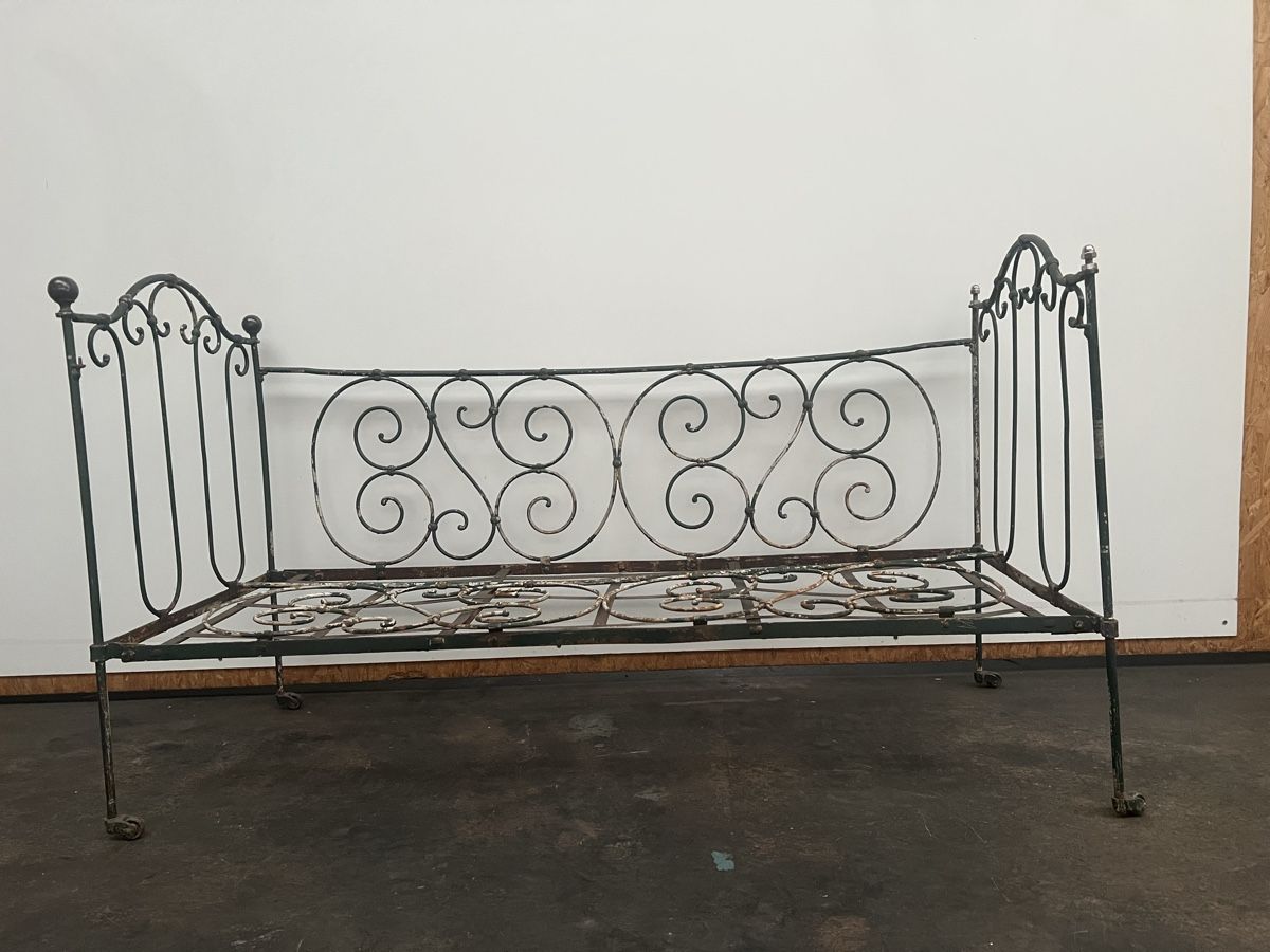 Letti: Antikes Kinder Eisenbett, Jugendstil – Usato da Wädenswil venduto da MADE58 5
