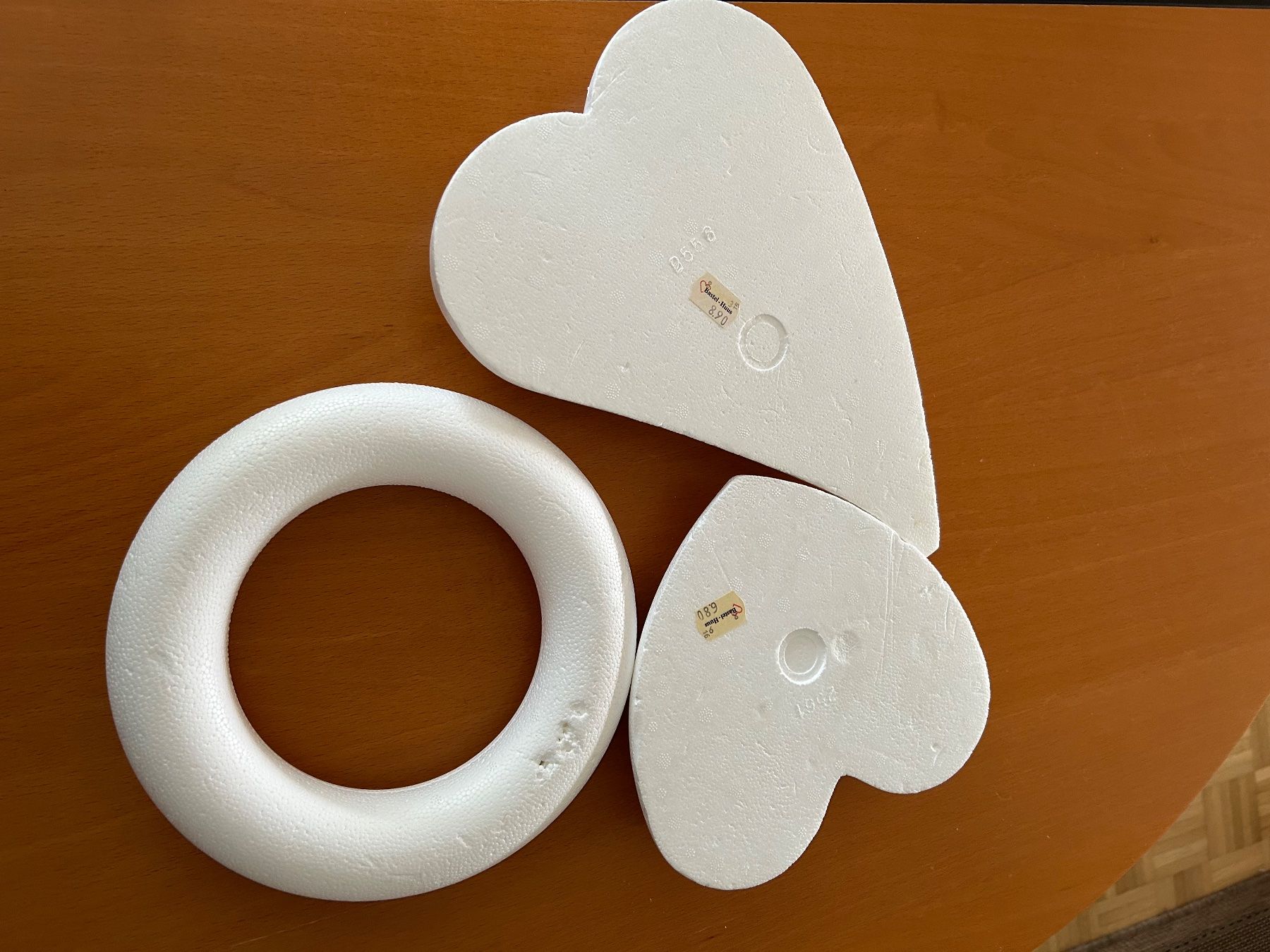 Kit bricolage: 2 Herzen  1 Ring  Styropor   zum Basteln – Usato da Olten venduto da Pablo7 2