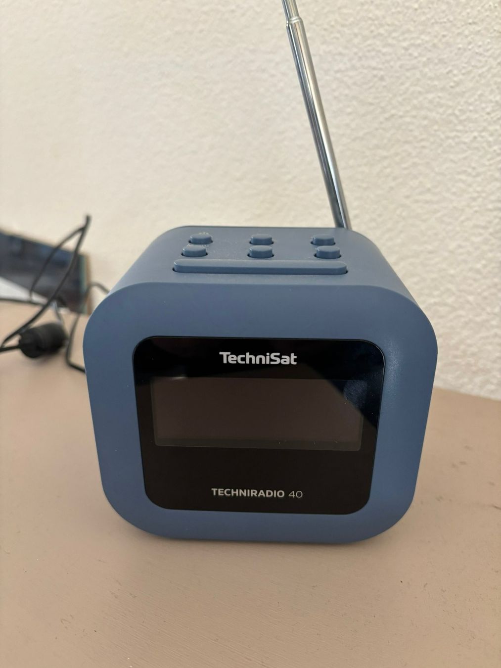 Technisat Radio: TechniSat TechniRadio 40 – Nuovo (secondo la descrizione) da Arzo venduto da Jim_Boe13