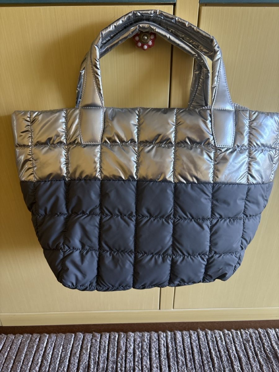 Borse: VEE Collective Porter Tote Medium Silver Grey – Nuovo (secondo la descrizione) da Zürich venduto da Dashi
