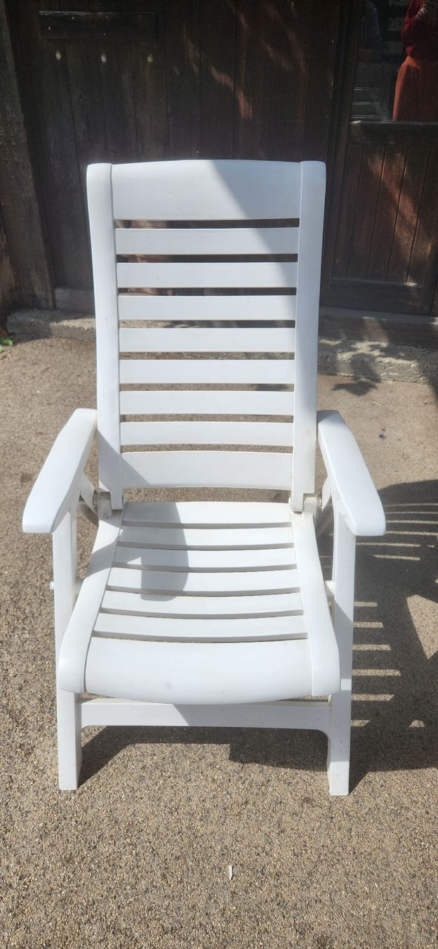 Chaises: Gartenstuhl – D'occasion à Bonfol par mai_p9rx