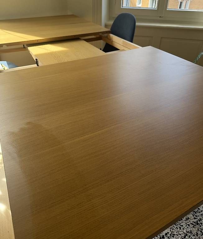 Tables: Esstisch 175/218x95 – D'occasion à Zürich par kos_6f8q 2