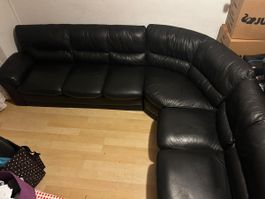 Ecksofa aus Leder, schwarz – guter Zustand