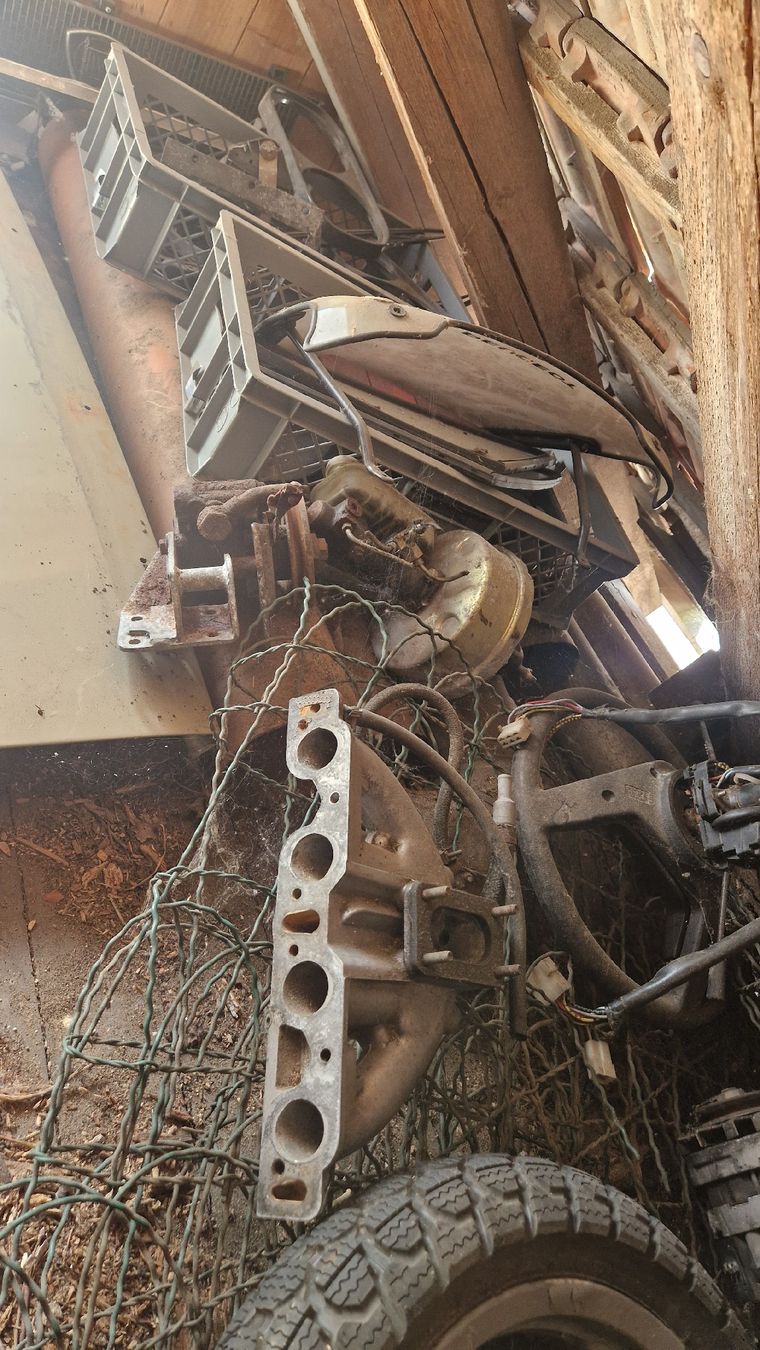Lancia Tutti pezzi di ricambio auto: Diverse Lancia Beta Ersatzteile. – Usato da Wetzikon ZH venduto da Oldieslover 4