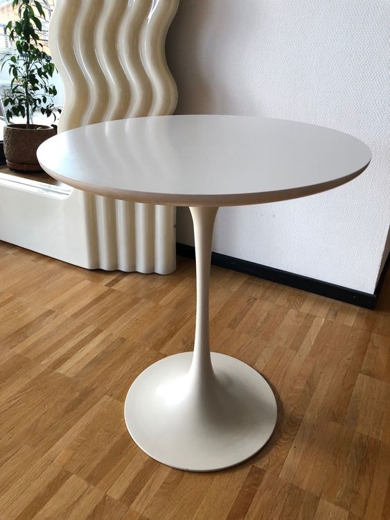 Arkana Tulip Side Table by Maurice Burke Kaufen auf Ricardo