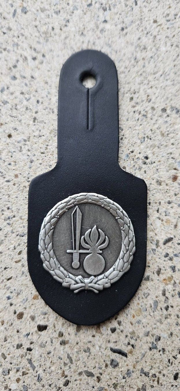Schweizer Armee Uniformen: *** Brustanhänger MP Grenadier  *** – Neu (gemäss Beschreibung) aus Riedholz von fr_sIruP