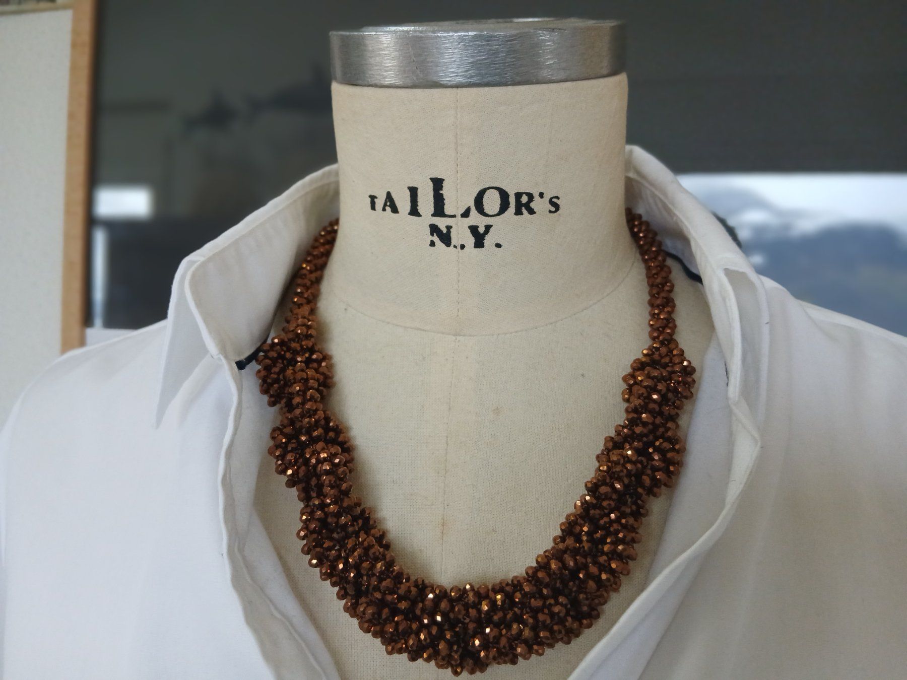 Catenine: Vintage Collier glitzernde Bronze Seed Perlen.Unikat – Usato da Beckenried venduto da SylvkensWorld 2