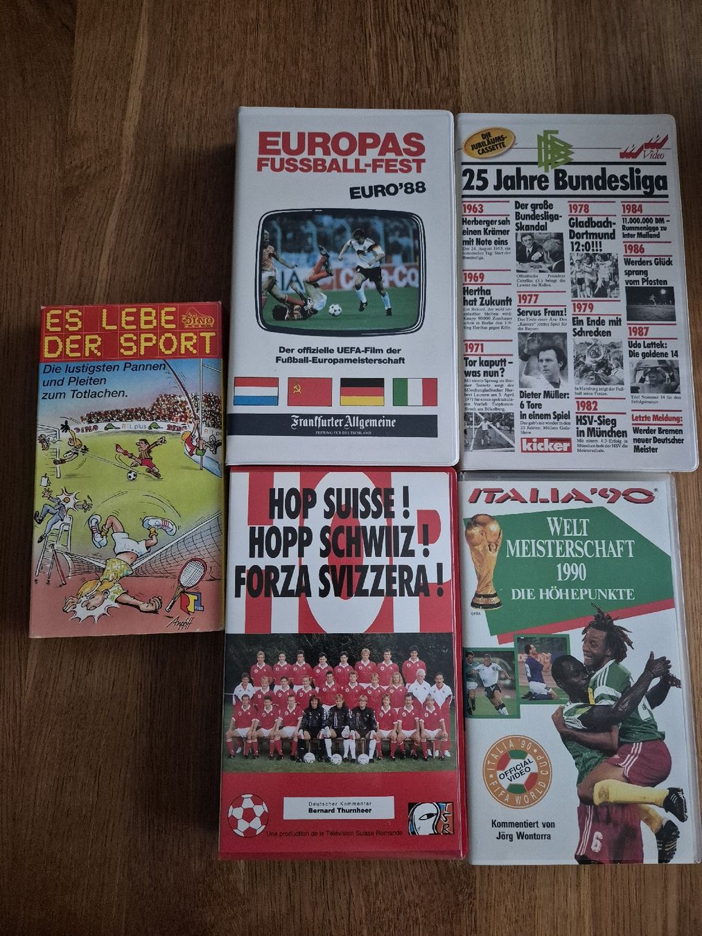 Tutti i VHS: VHS Fussball Videos – Usato da Goldach venduto da nikkaaa