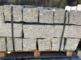 3.20 To Kleinmauersteine Granit hellgrau