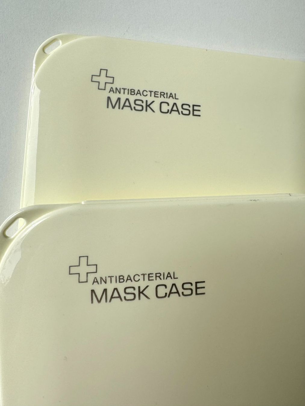 Protezione per viso e udito: 2 boîtes pour masques – Nuovo (secondo la descrizione) da Genève venduto da Reveur 4