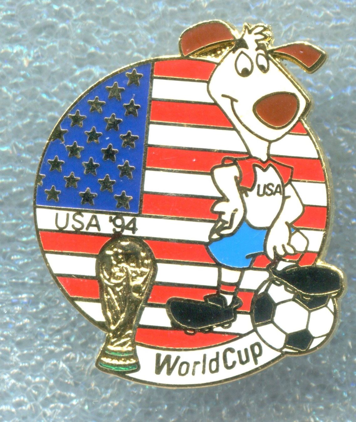 Fifa Plaketten & Abzeichen: WM '94  USA  Maskottchen  – Gebraucht aus Winterthur von Sammleroase