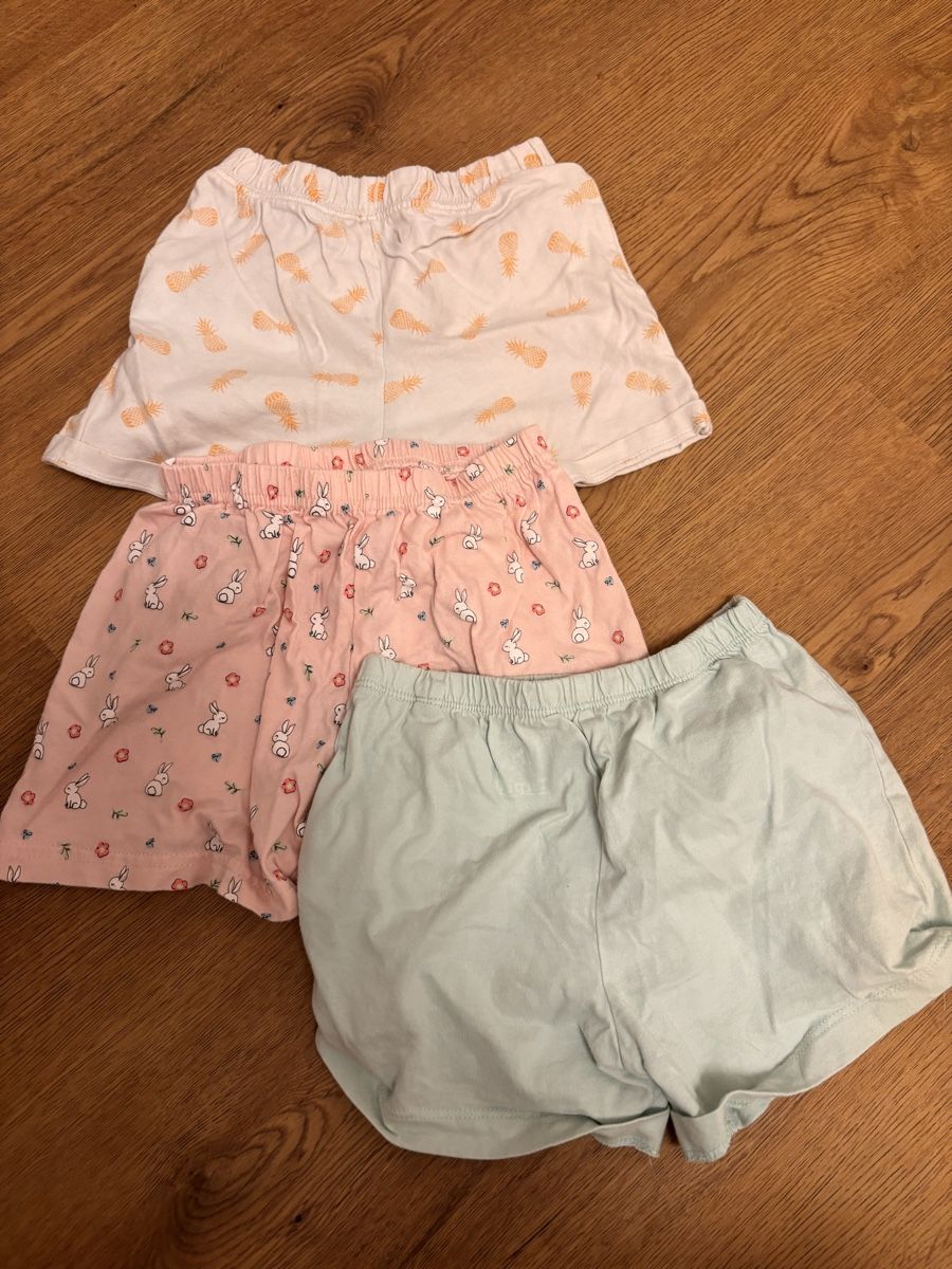 Lotti & Set di vestiti: Mädchenkleider Sommer 100/116 – Usato da Ettenhausen TG venduto da Alessia. 3