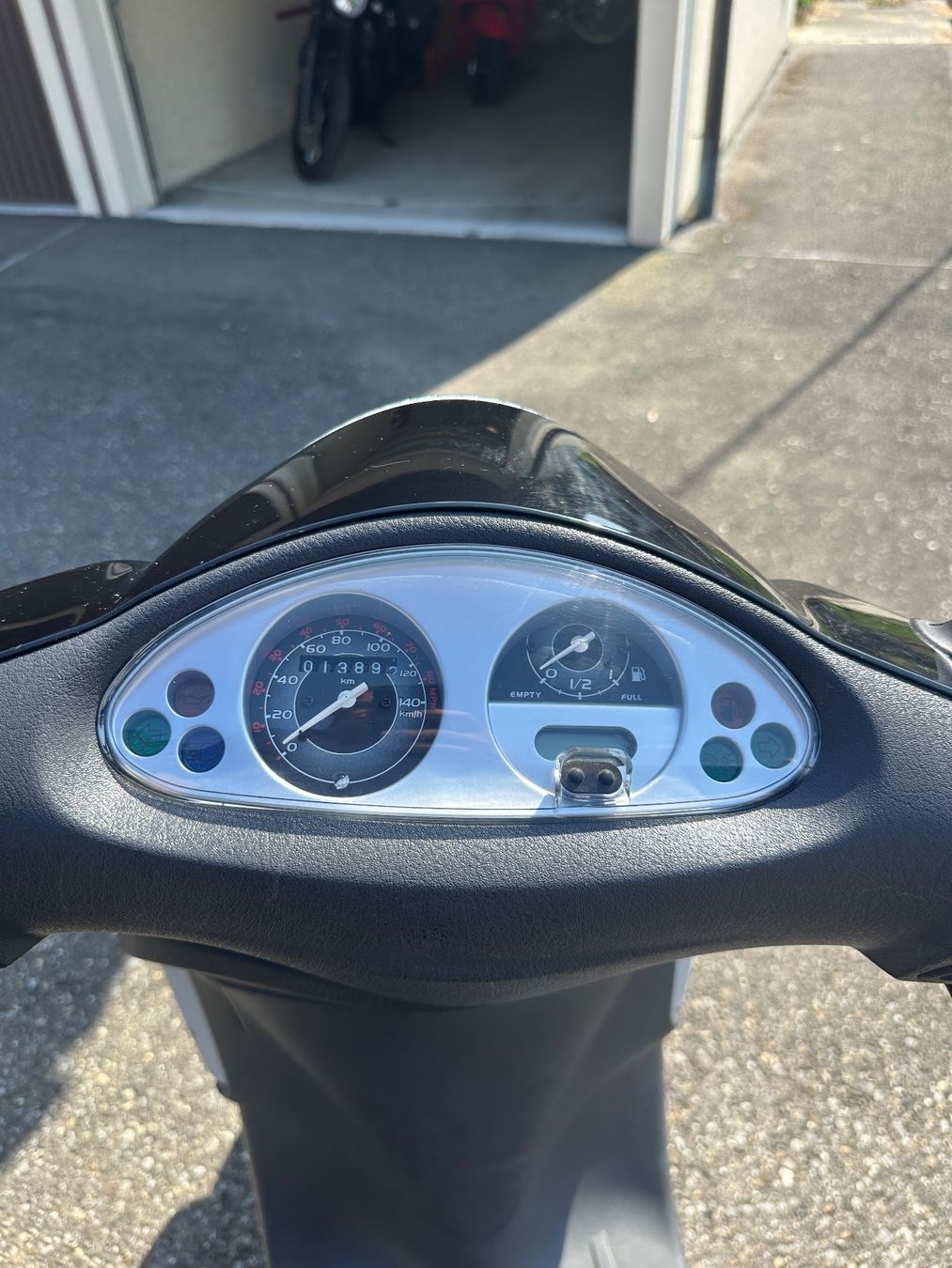 Piaggio Scooter: Piaggio Fly 125ccm – Usato da Fehraltorf venduto da Statue 1