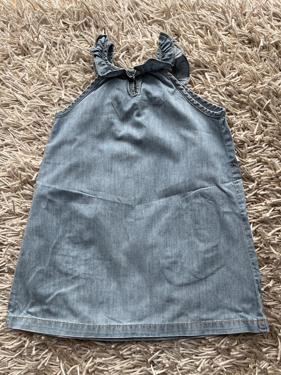 Benetton Vestiti & Gonne: Kleid von Benetton Gr. 110 – Usato da Baden venduto da lupa5400 1