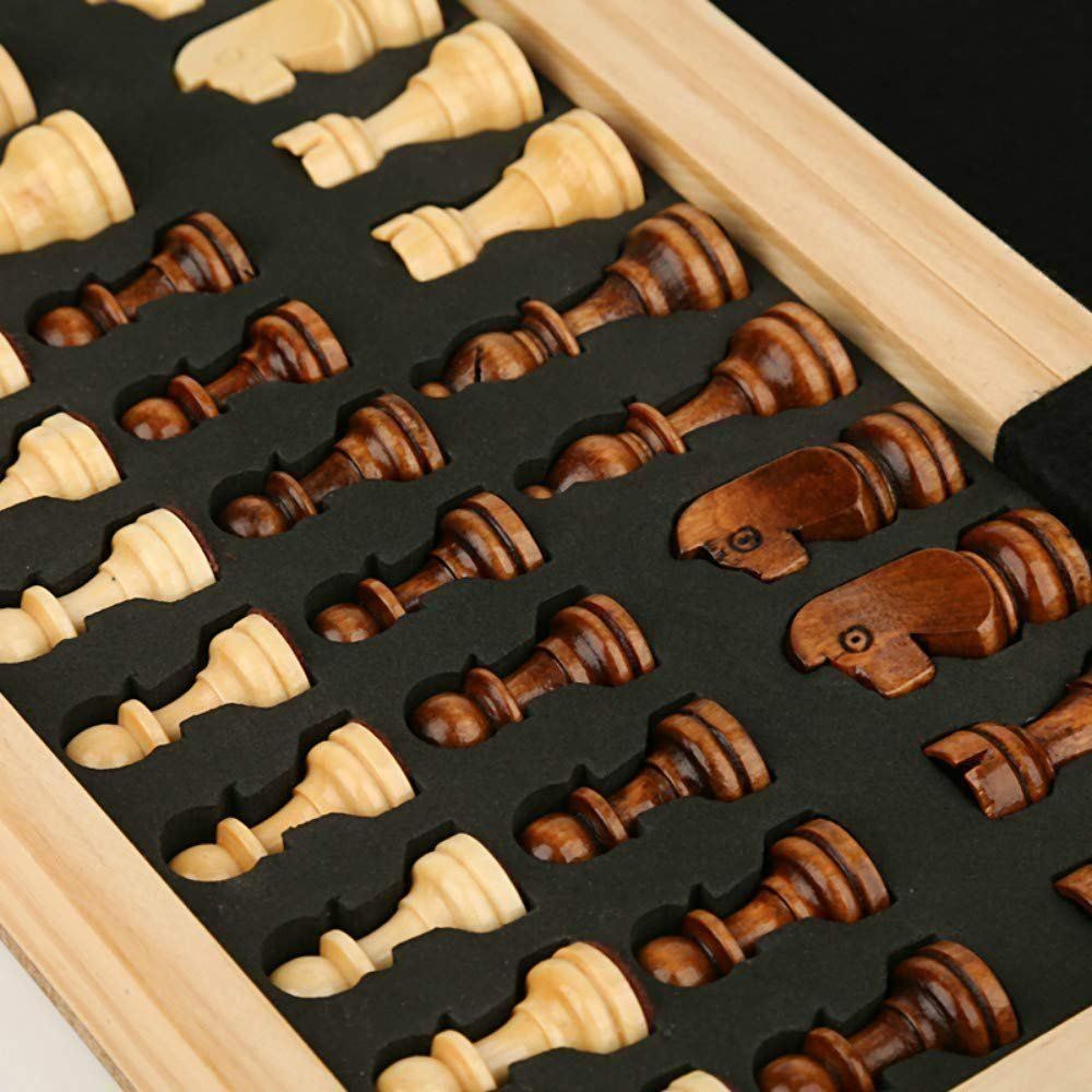 Giochi: Jeu d'échecs magnétique en bois – Nuovo e nell'imballaggio originale da Uvrier venduto da AlpineTreasures 1